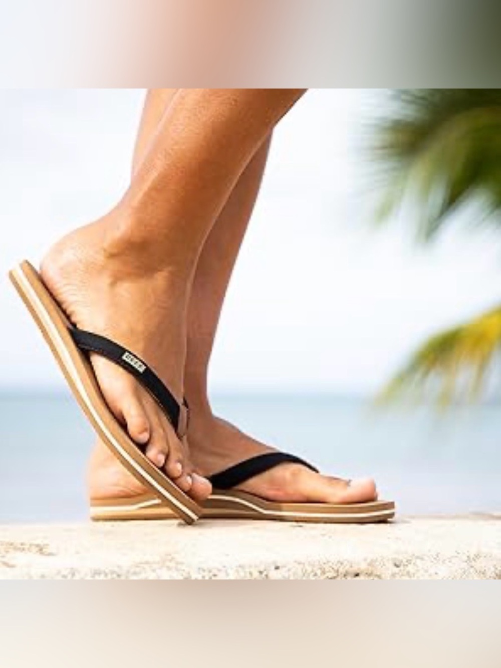 REEF Signature Cushion Sands sandals size 9